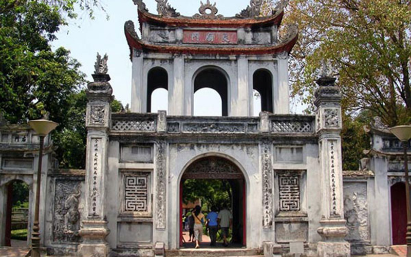 Đền Quán Thánh